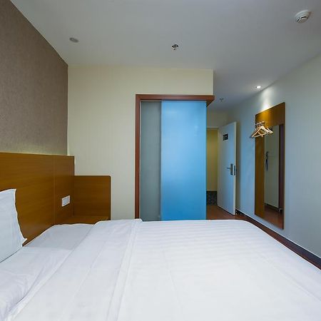 7Days Inn Premium Beijing Chaoyangmen Eksteriør billede